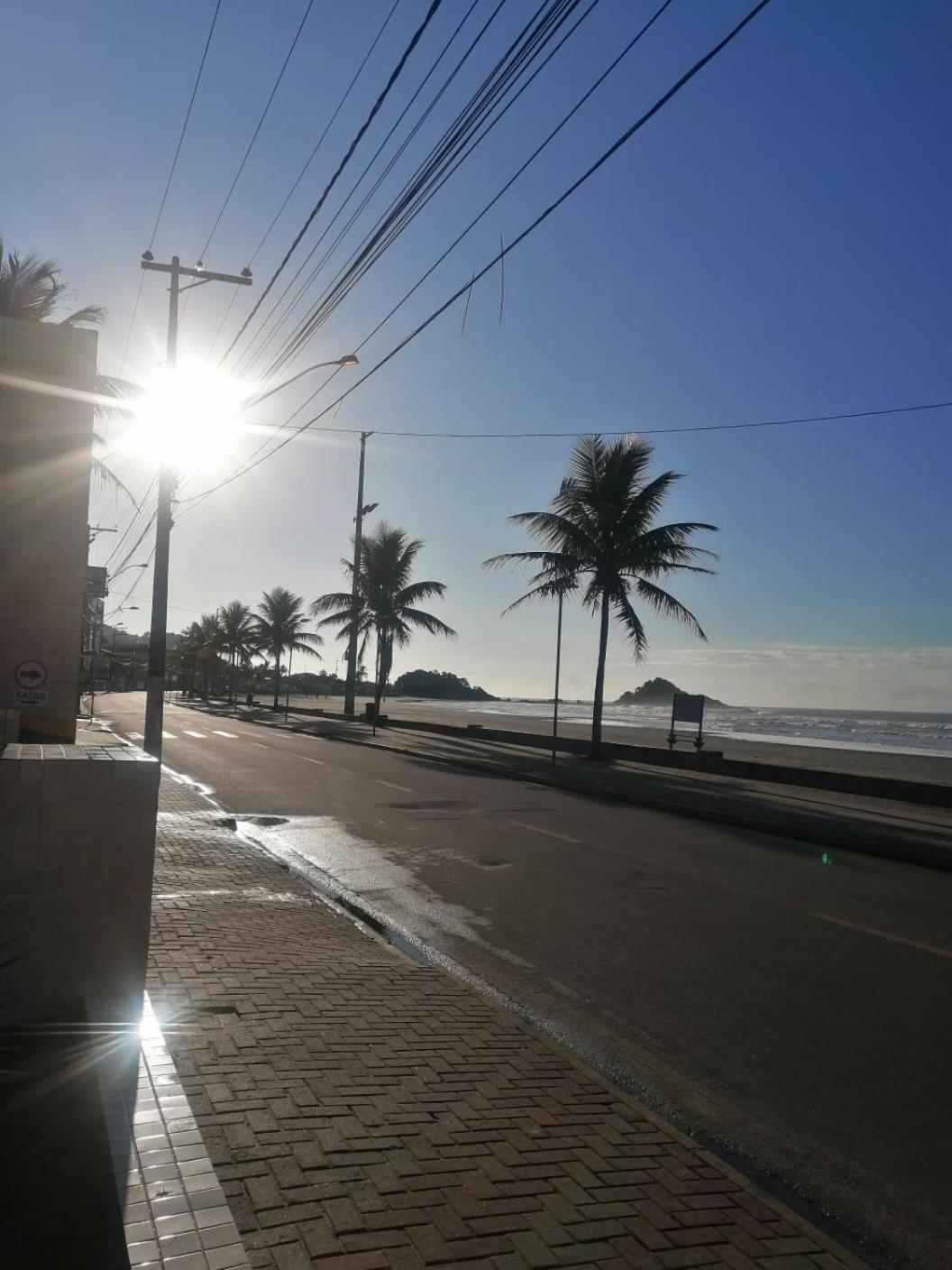 Apartamento, Ampla Sacada Com Vista Para O Mar! Itanhaém Exteriér fotografie